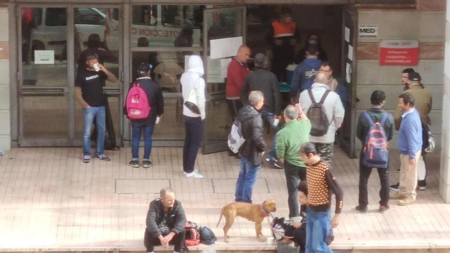 El PP denuncia falta de seguridad de los &quot;sintecho&quot; en el polideportivo del Cabanyal