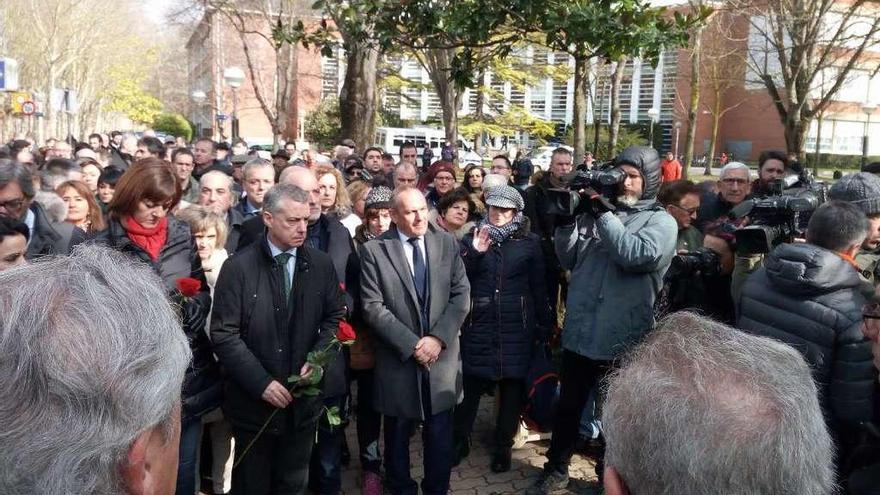 El lendakari Íñigo Urkullu, ayer en Vitoria en el homenaje a Buesa y a Casas. // E.P.