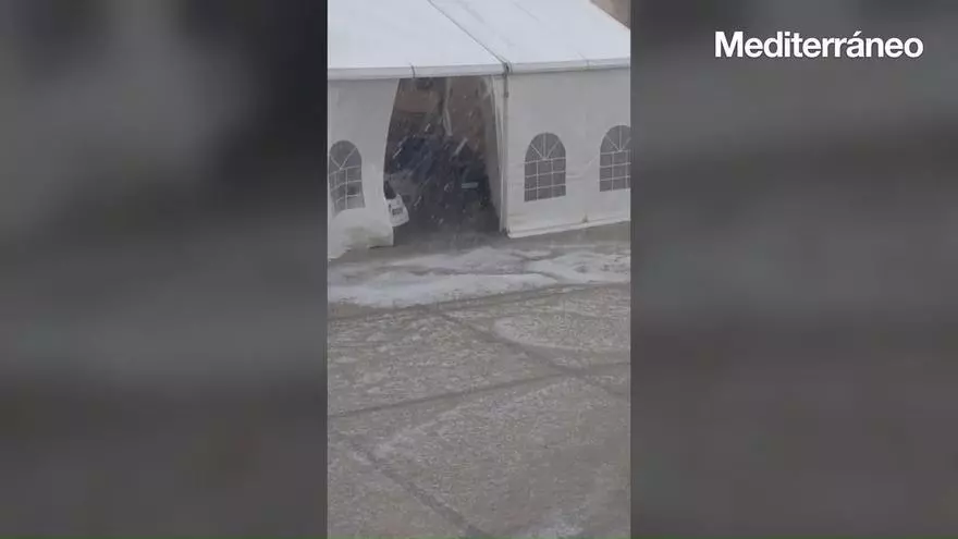 Vídeo: Castellfort supera los 78 litros bajo una tormenta torrencial con granizo