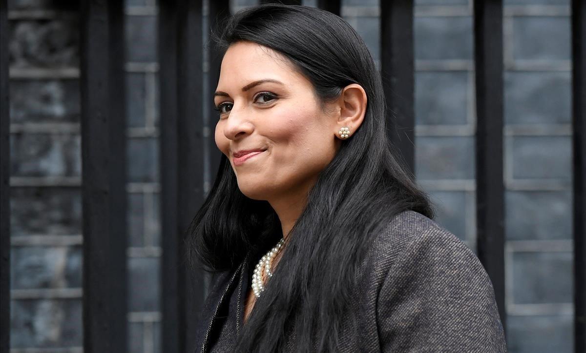 zentauroepp52612718 file photo  priti patel arrives at downing street in london 200303204520