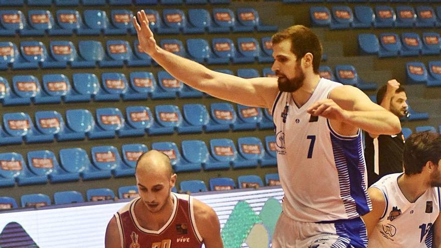 El Real Murcia Basket  suma su primer triunfo en casa en la LEB Oro