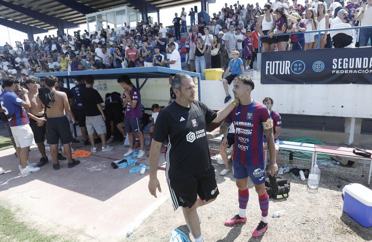 Poblense - Águilas: las imágenes del partido