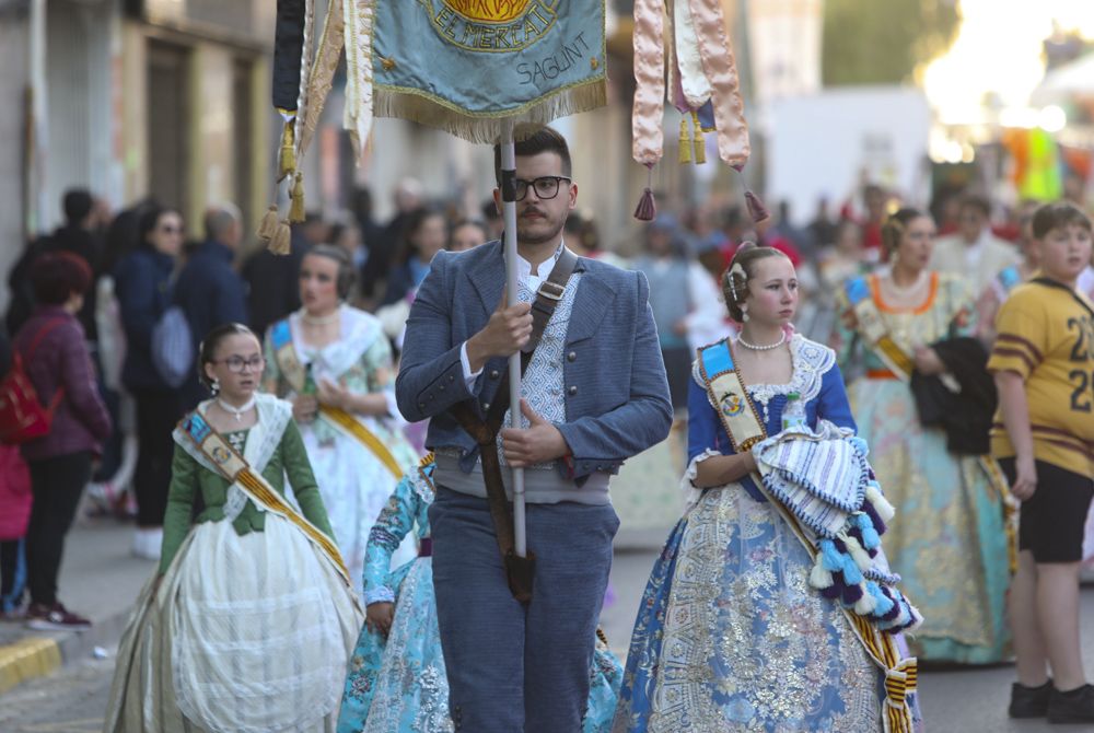 Visita de cortesía a las fallas del Port de Sagunt