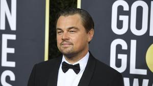 El vídeo viral de Leonardo DiCaprio seduint la nòvia de Jeff Bezos
