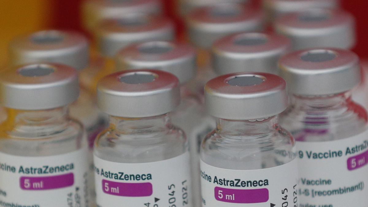 La EMA dará el jueves su nuevo consejo sobre la vacuna de AstraZeneca
