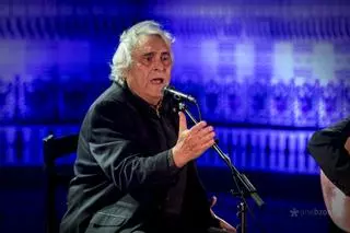 Fotogalería | José de la Tomasa celebra '50 años con el cante' en la Bienal