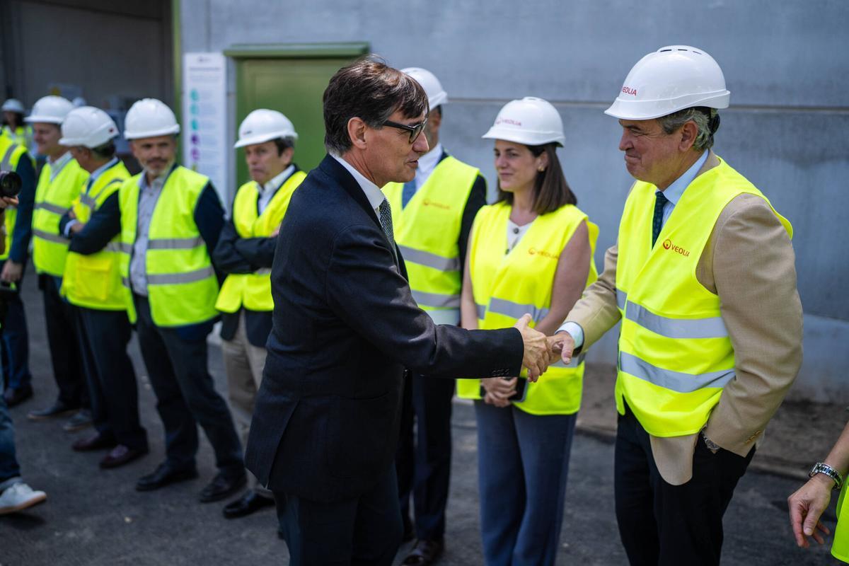 Sant Feliu de Llobregat. Aigües de Barcelona inaugura la nueva Estación de Tratamineto de Agua Potable (ETAP) Estrella de Sant Feliu de Llobregat. Infraestructura estratégica para la mejora del servicio de abastecimiento de agua potable en la AMB. esta oresente el president de la Generalitat de Catalunya Salvado Illa. 10 de julio de 2026. Sociedad. AUTOR: ZOWY VOETEN