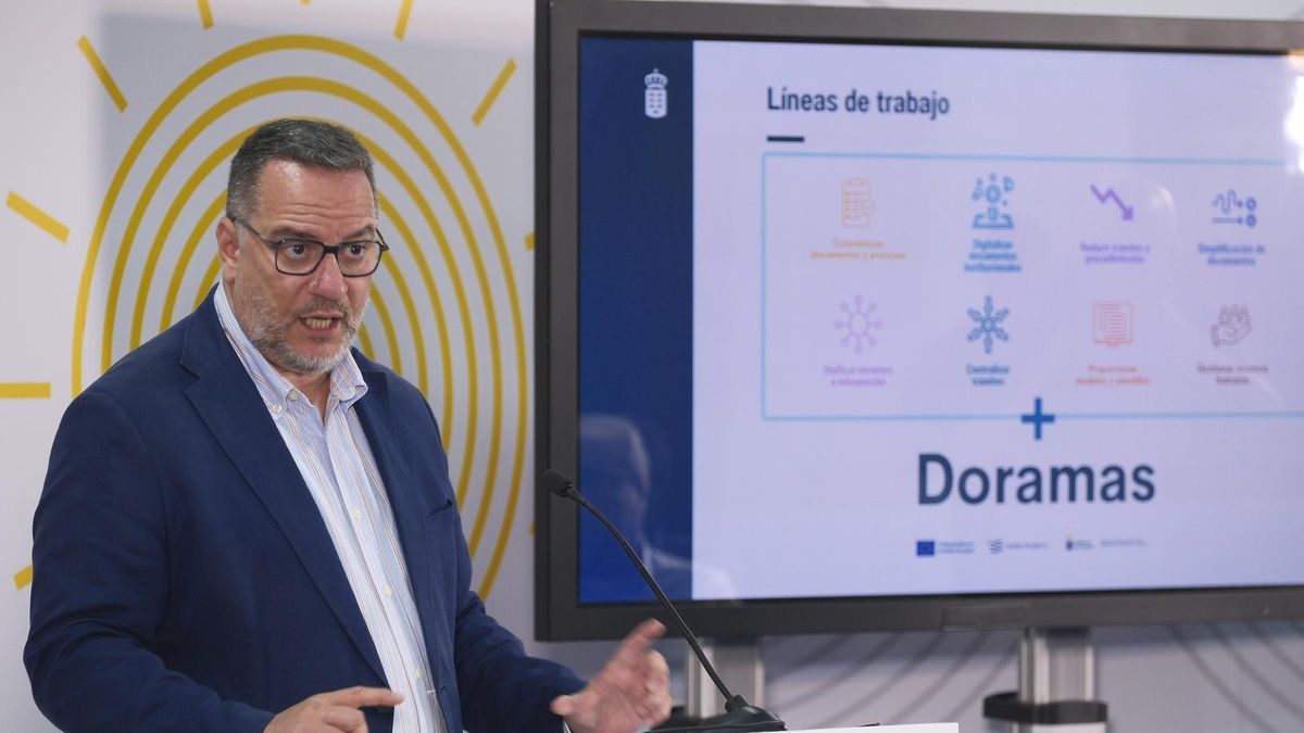 El consejero de Educación del Gobierno de Canarias, Poli Suárez.