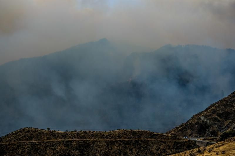 Incendio en Valleseco