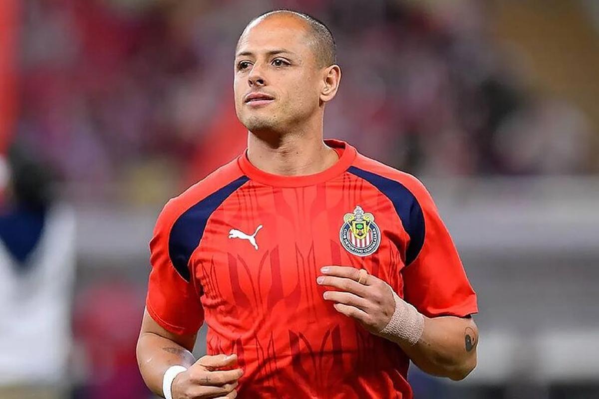 Javier 'Chicharito' Hernández con Chivas de Guadalajara, en México.