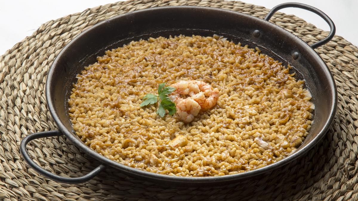 Plato de arroz en un restaurante de Alicante