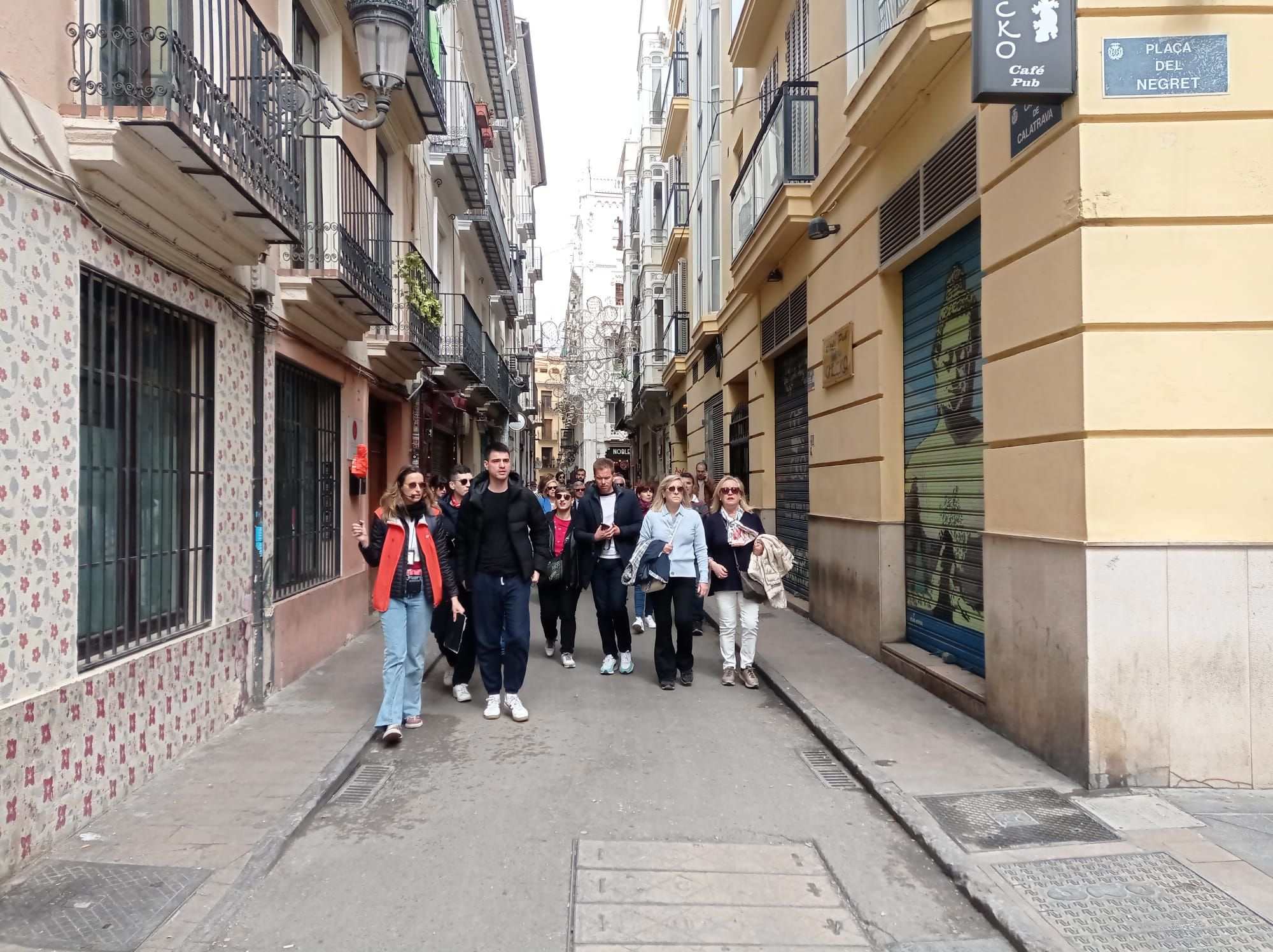 Las calles de València recuperan la normalidad tras las Fallas de 2024