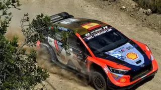 Neuville lidera en el Rally Acrópolis tras los problemas de Dani Sordo