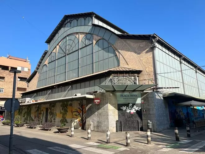 Badalona inicia las obras del mercado centenario que estuvo al borde del cierre hace un año y medio