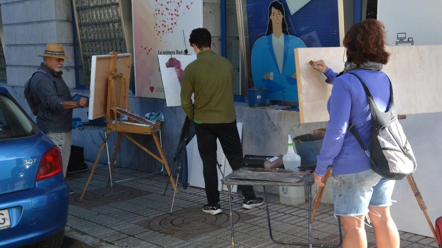 Eduardo Alsasua gana el certamen de pintura rápida de Pravia