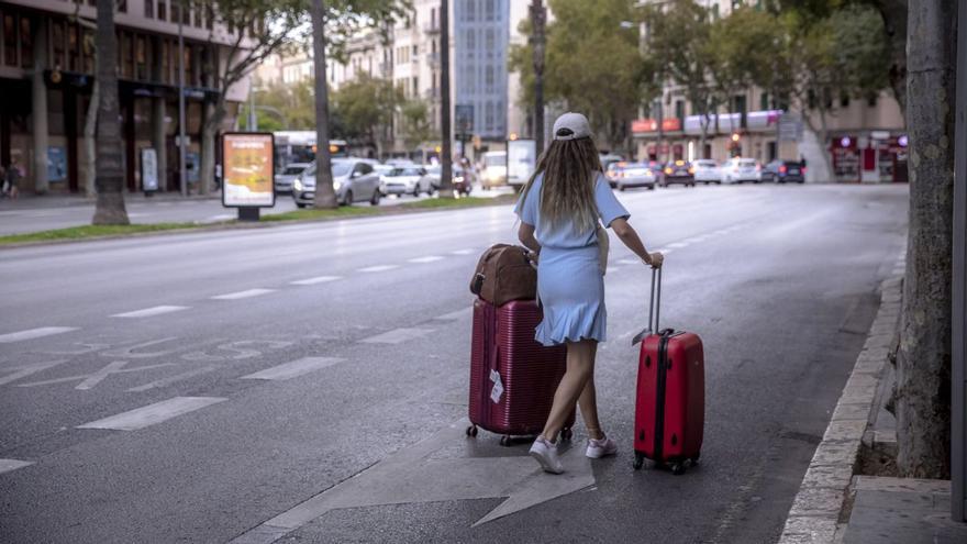 El alquiler turístico estalla contra los hoteleros por «demonizar» su sector