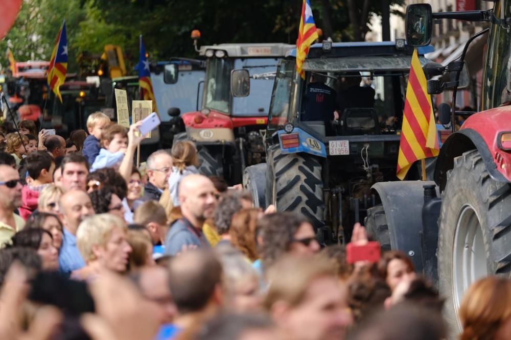 Concentració a la Rambla de Figueres per la vaga