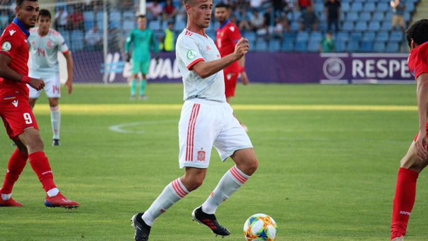 Antonio Blanco, en un encuentro de la selección española sub-19.