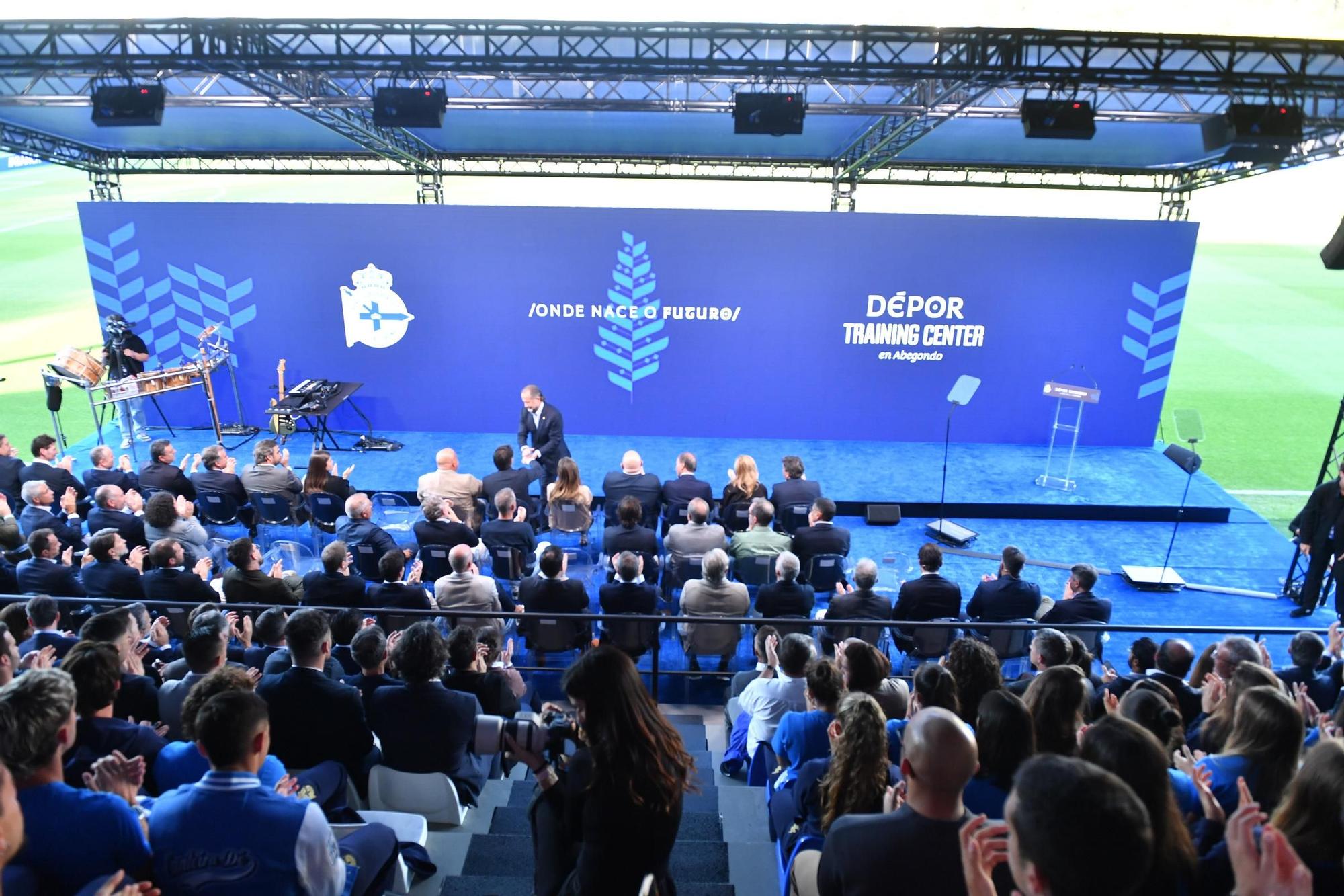 Acto de presentación del nuevo Abegondo