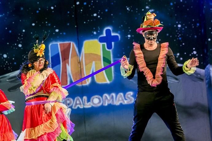 El Carnaval Maspamoon lanza un cohete espacial para derribar las barreras en el Universo