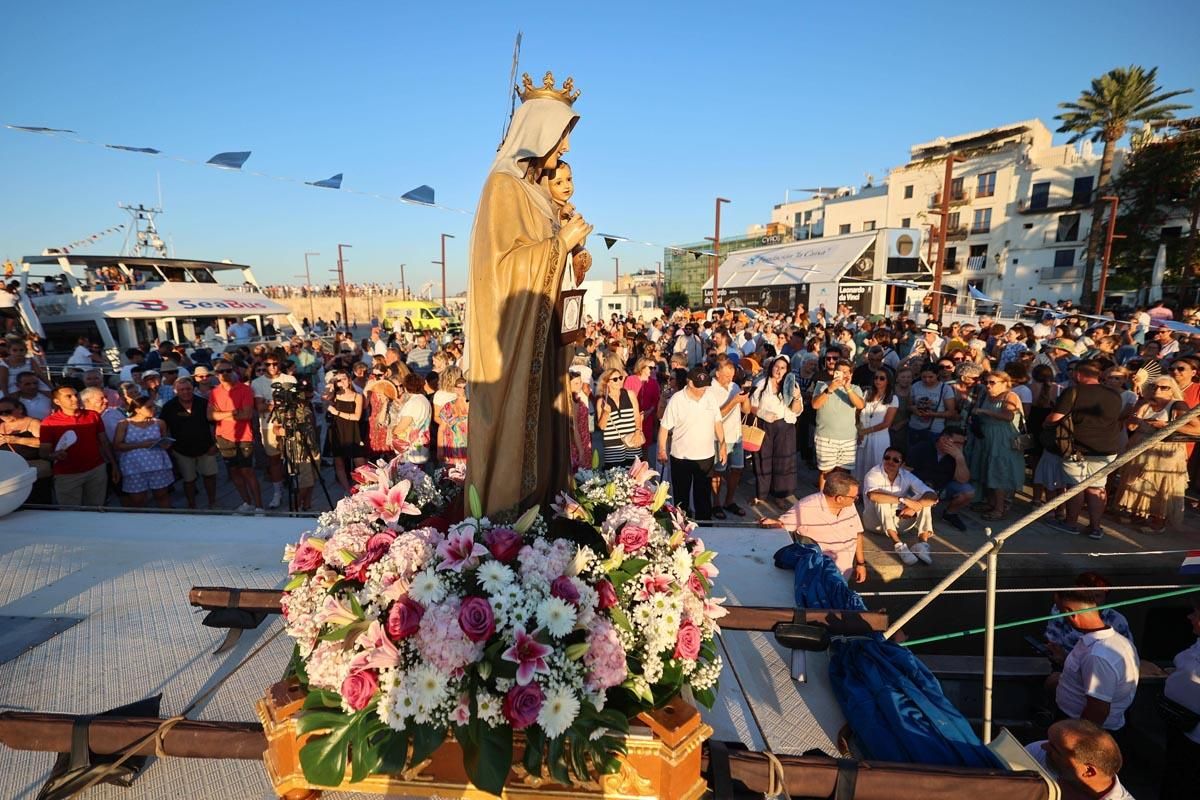 Mira aquí todas las imágenes del Día del Carmen en Ibiza