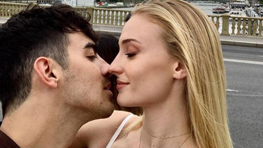 Sophie Turner y  Joe Jonas, antes de su boda en ParÃ­s