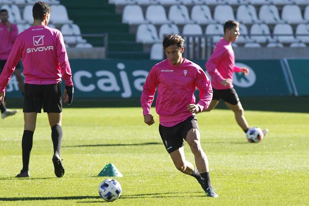Pablo Alfaro ya entrena al Córdoba