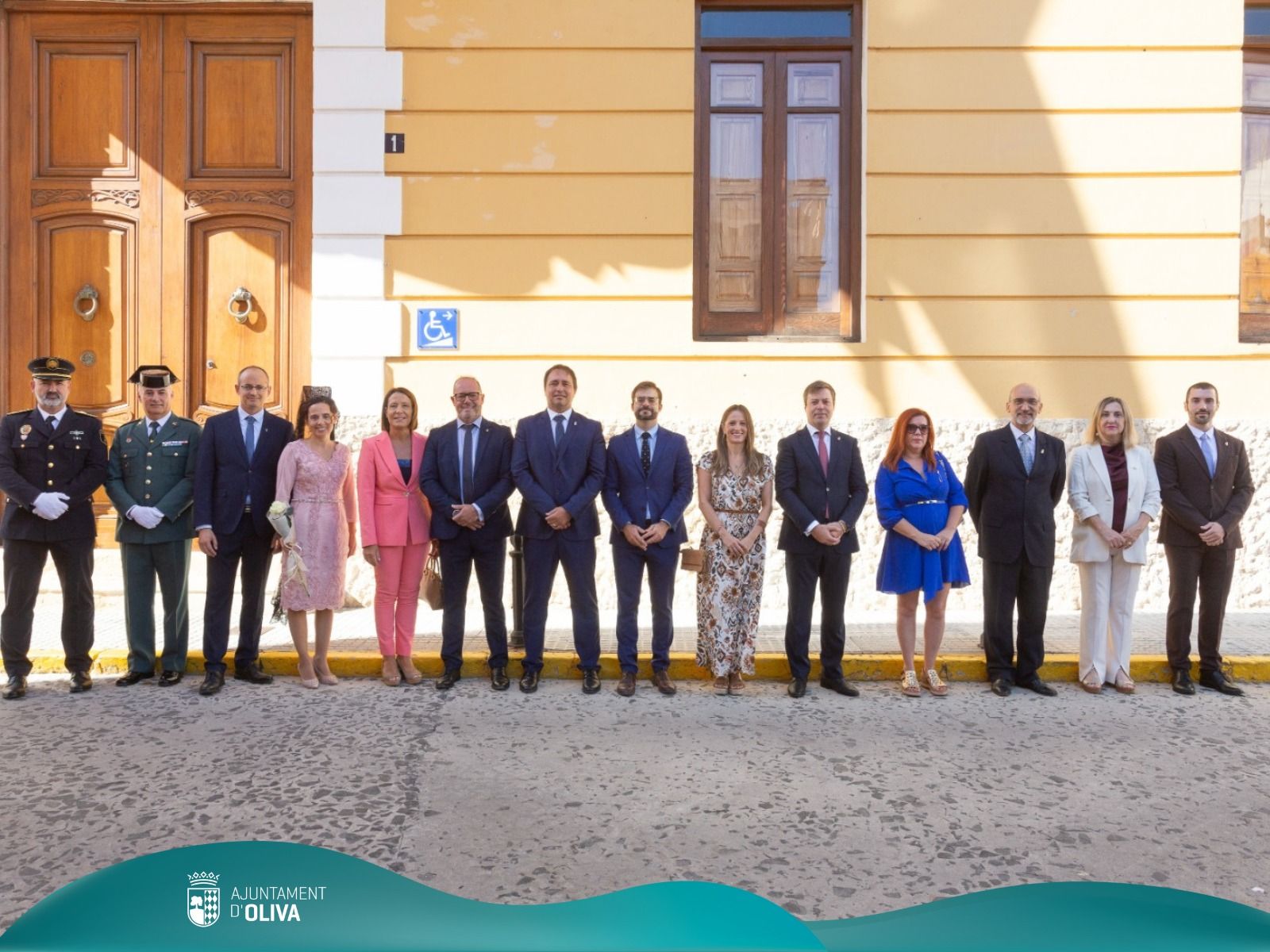 La lluvia respeta la procesión de Sant Francesc en Oliva