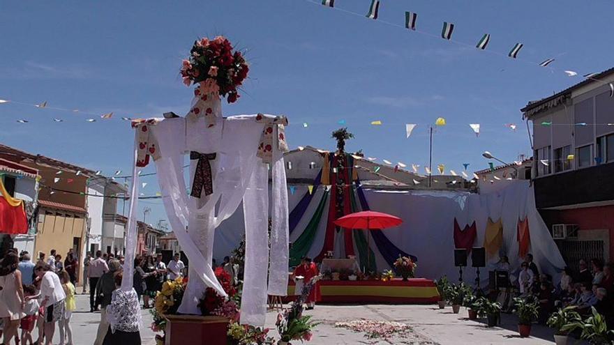 El Ayuntamiento de Carcaboso suspende la Festividad de la Cruz Bendita