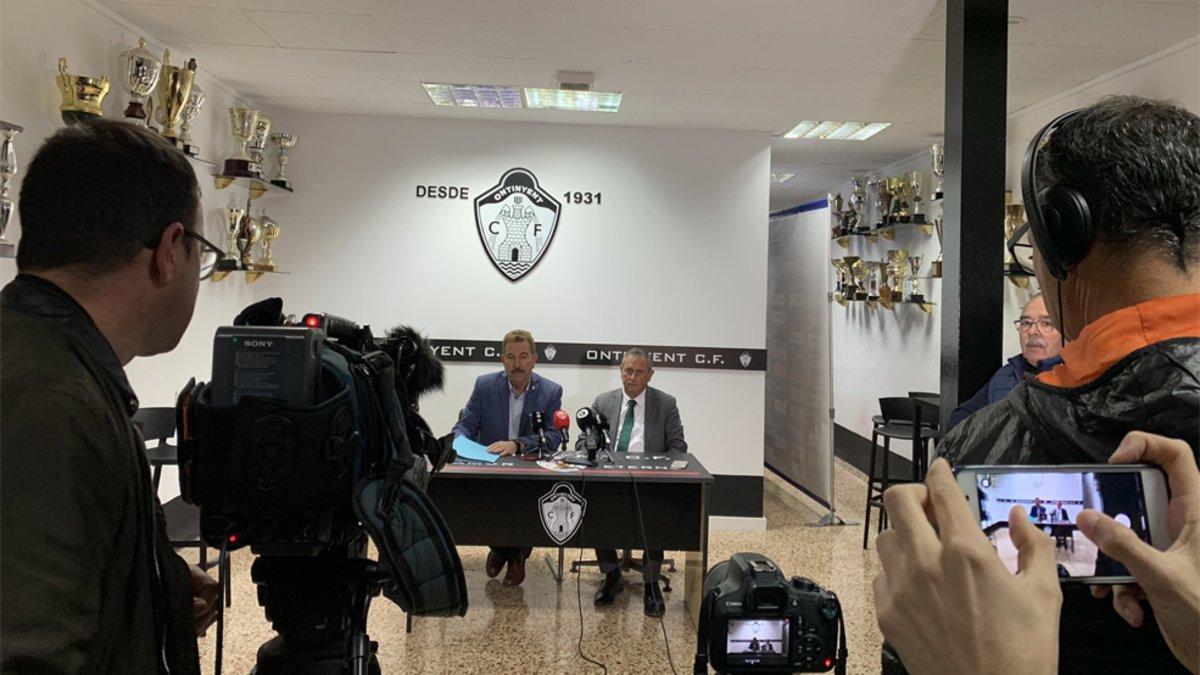 Rueda de prensa del Presidente del Ontinyent CF sobre el cese definitivo del club