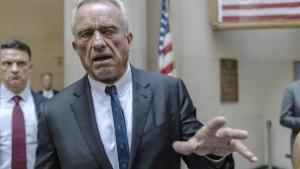 Robert Kennedy planeja demanar als seus seguidors el vot per a Trump