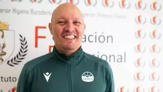 Arturo Álvarez se propone sacar al Cáceres de su "atasco mental"