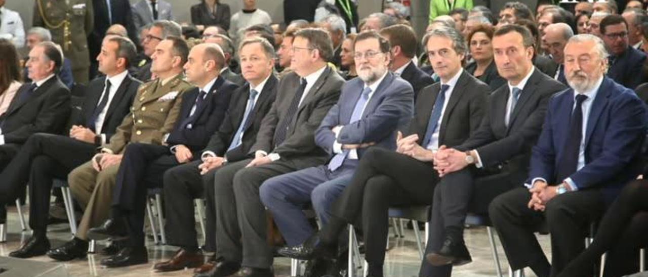 Rajoy visita el Aeropuerto de El Altet en su 50 aniversario