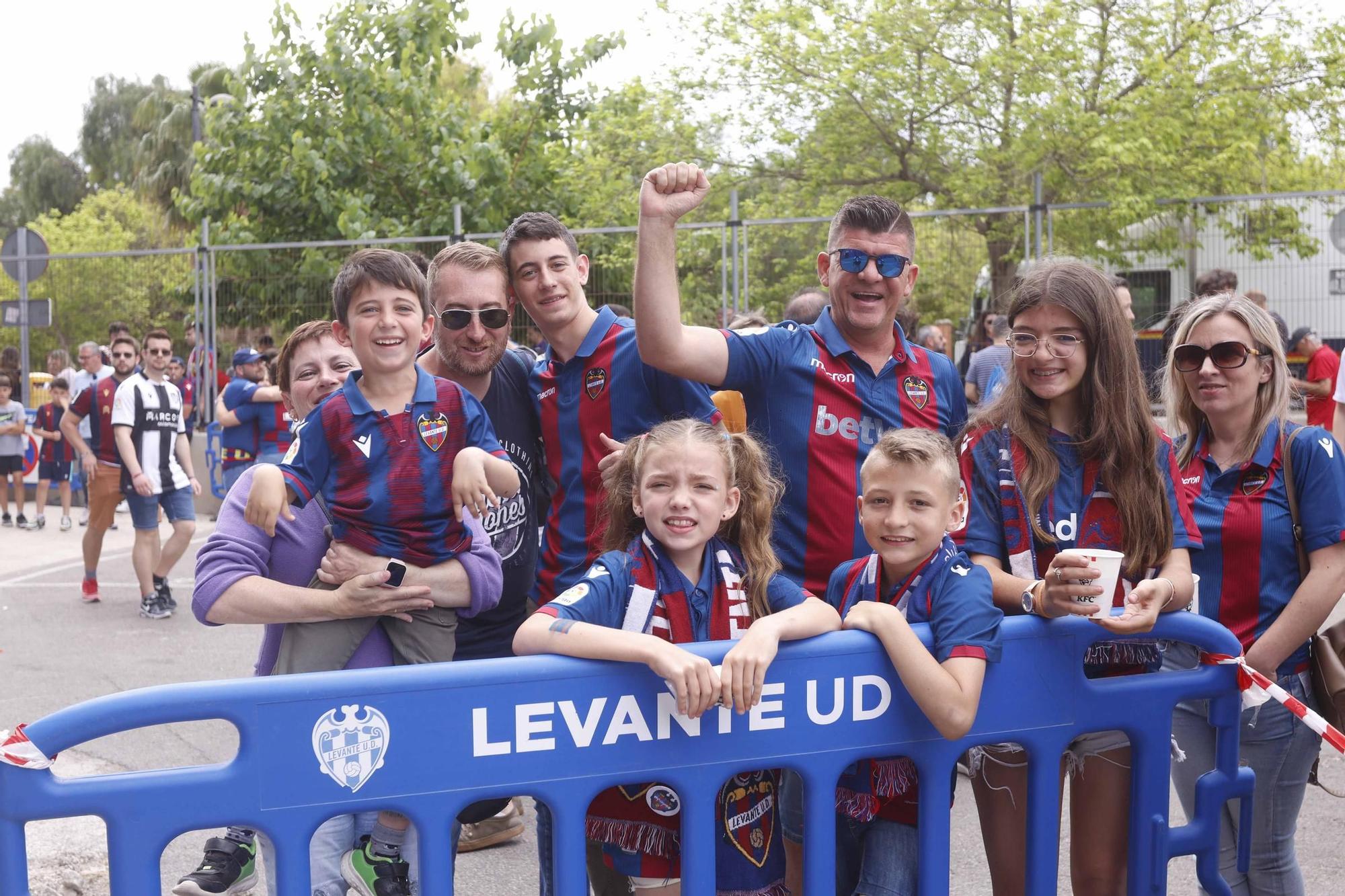 Búscate en el recibimiento al Levante UD antes de enfrentarse al Alavés