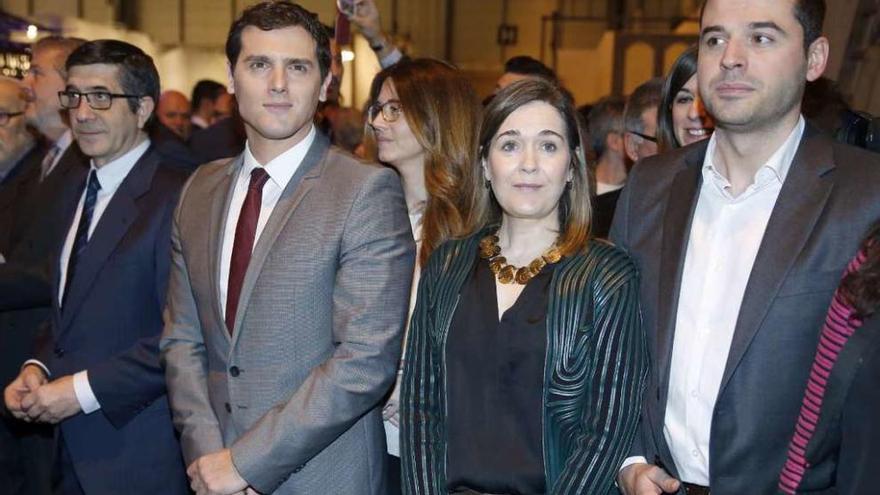 Patxi López, Albert Rivera, Marta Rivera e Ignacio Aguado, ayer en la inauguración de Arco en Madrid. // Efe