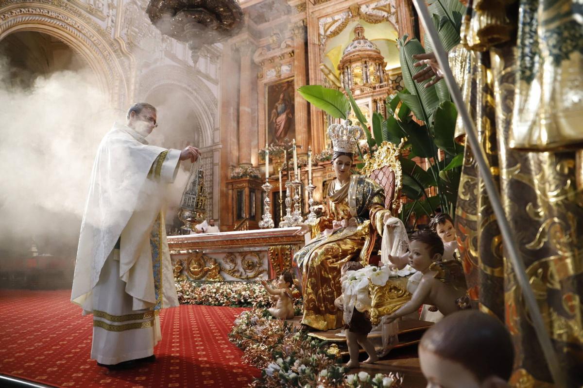 La misa de Año Nuevo en la Catedral de Córdoba, en imágenes