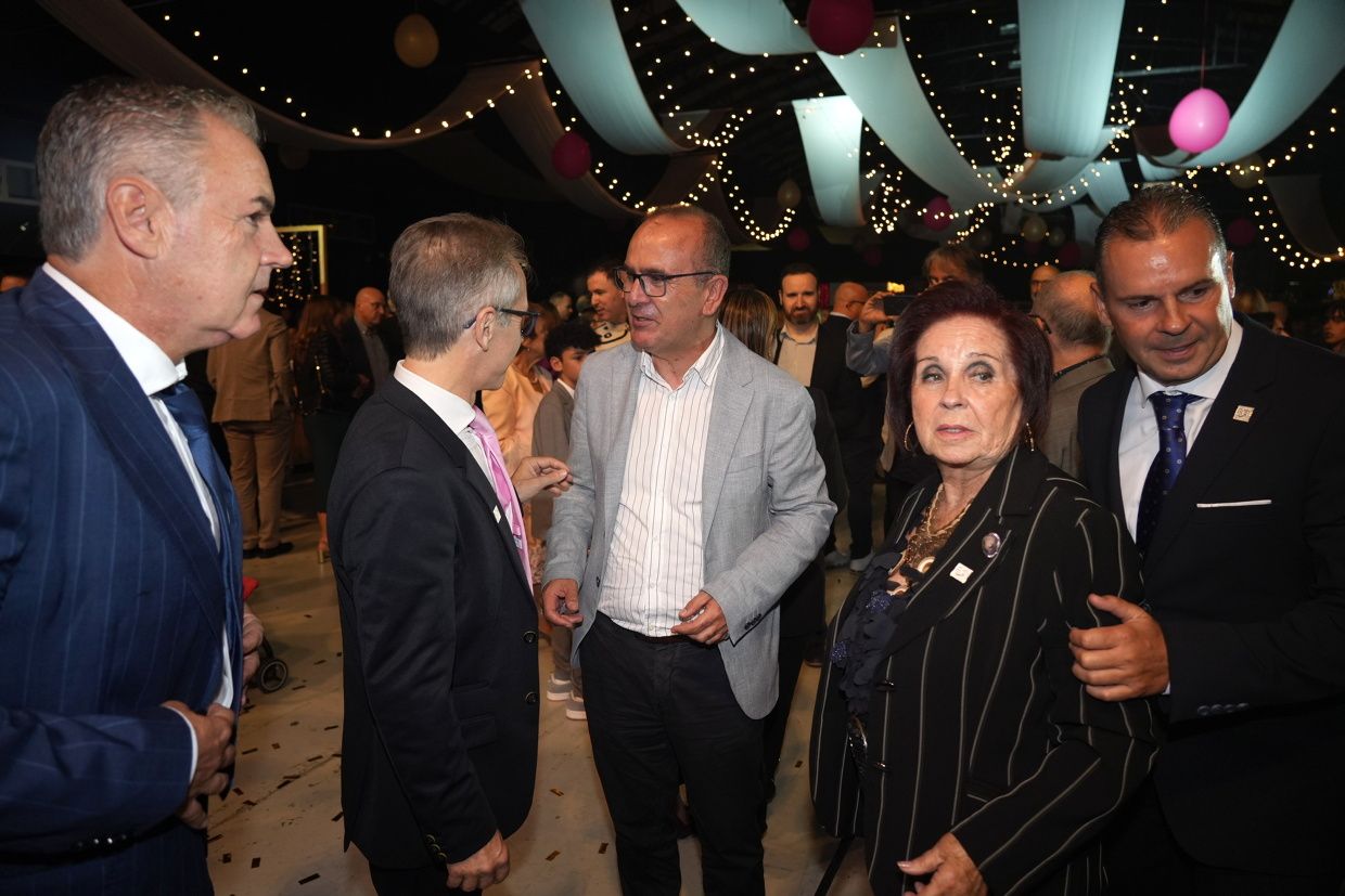 Galería de fotos de la gala del 50º aniversario de Grúas Tomás en Vila-real