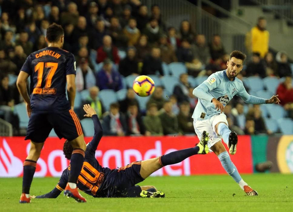 Las mejores imágenes de la derrota del equipo de Miguel Cardoso ante los valencianistas.