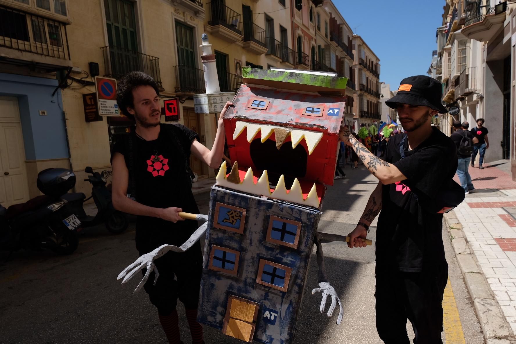 Manifestación de La Invisible contra su desalojo