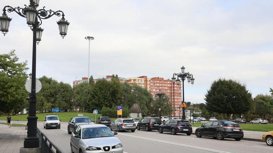 Atención conductores: cortes de tráfico de más de tres horas en el centro de Oviedo