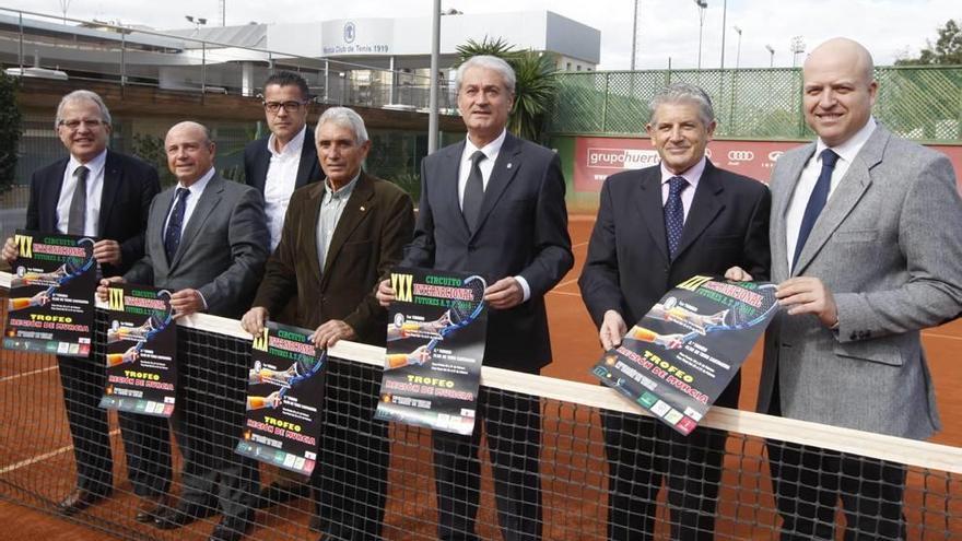 Felipe Coello, José Alcolea, Gustavo Franco, Antonio García Alarcón, Antonio Estaca, Gómez López y Pablo Rosique.