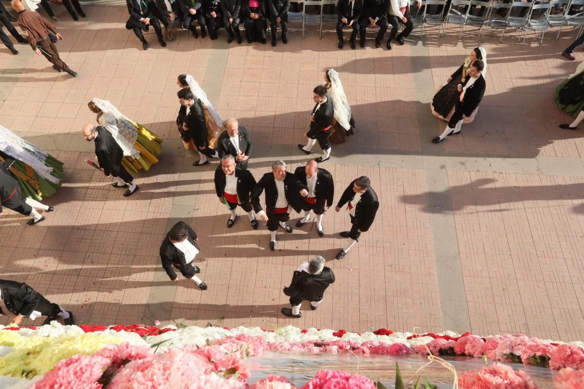 OFRENDA A LA MARE DE DÉU DEL LLEDÓ