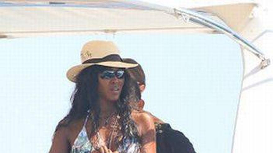 Naomi Campbell luce tipazo en Ibiza