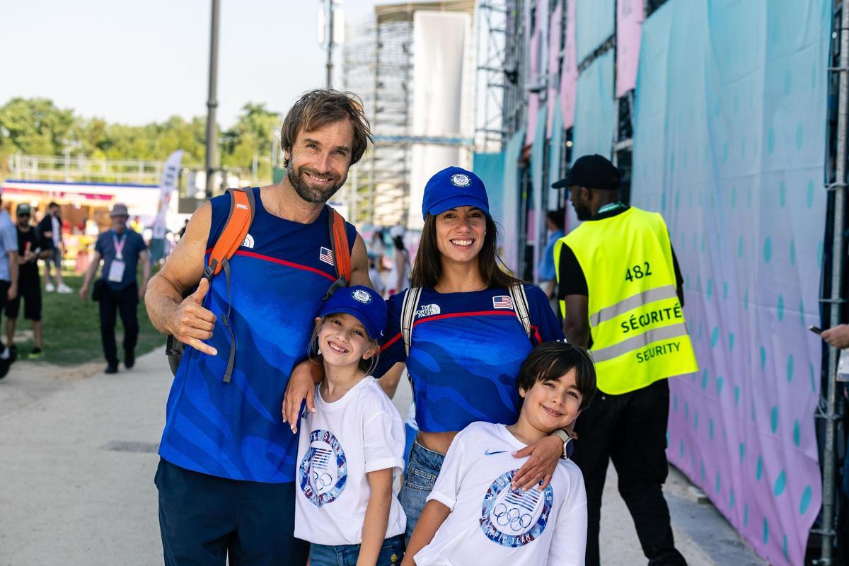 Chris Sharma en la semifinal femenina de búlder y dificultad durante los Juegos Olímpicos de París 2024