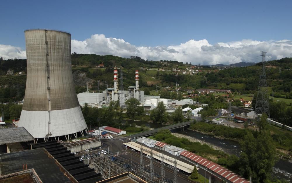 Visita a la Central Térmica de Soto de Ribera por las obras de mejora y ampliación