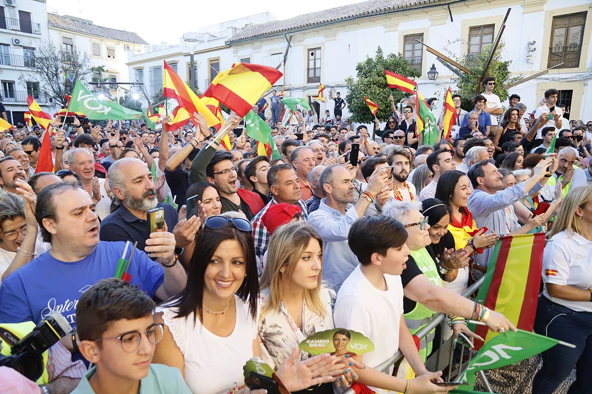 En imágenes el mitin de Vox en Córdoba con Abascal y Olona