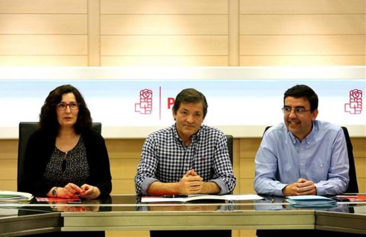 La gestora del PSOE quiere controlar la financiación de los tres candidatos