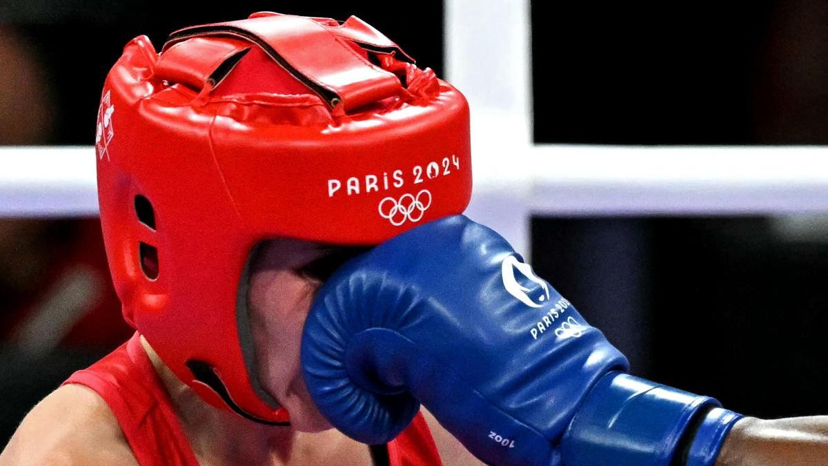 La australiana Tyla Mcdonald durante su combate de los octavos de final de las eliminatorias de 60 kg femenino durante los Juegos Olímpicos de París 2024