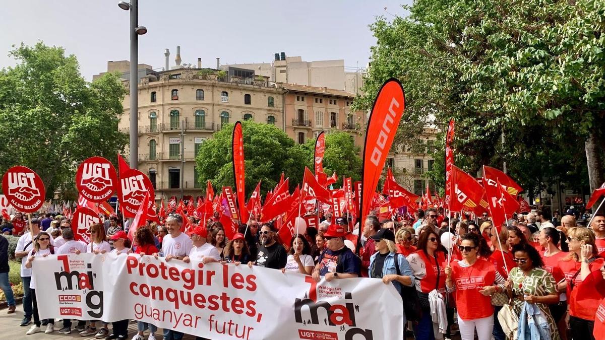 01/05/2025 Centenares de personas en la manifestación 1 de mayo, Día del Trabajador, en Palma. SOCIEDAD ESPAÑA EUROPA ISLAS BALEARES AUTONOMÍAS
