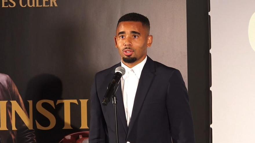 Gabriel Jesús confia en el seu estat físic: "El meu genoll ja no és un problema"